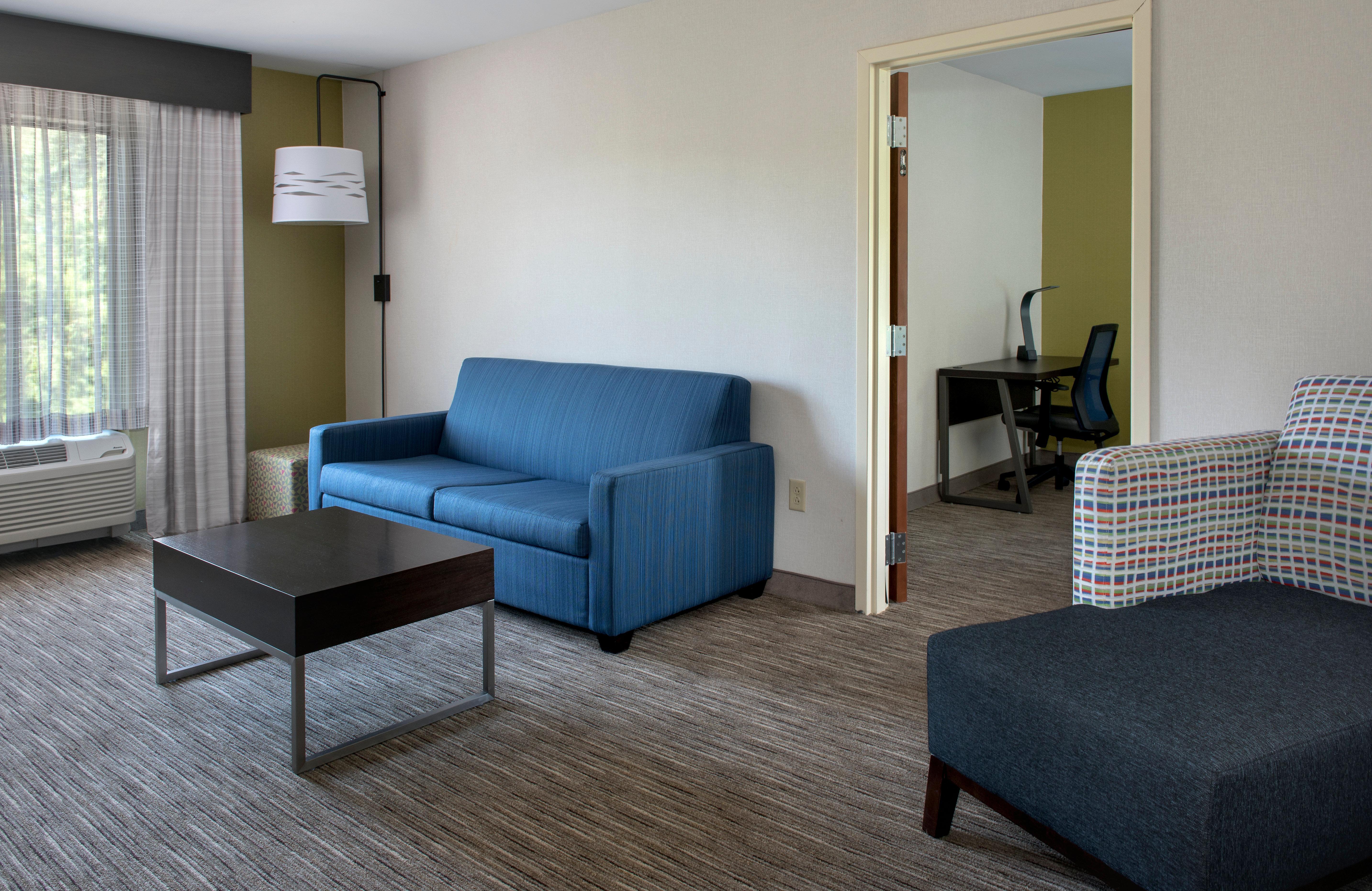 Holiday Inn Express Great Barrington By Ihg Exterior photo
