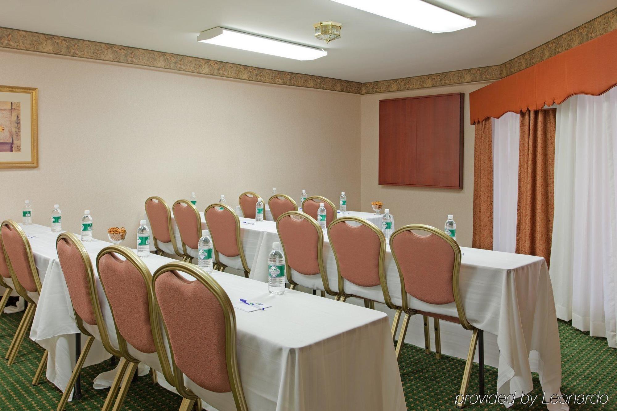 Holiday Inn Express Great Barrington By Ihg Facilities photo
